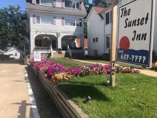 Sunset Inn - 9