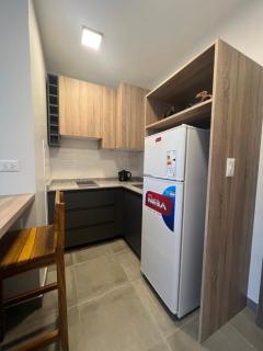 MONOAMBIENTE PARA 2 PERSONAS, EXCELENTE UBICACIONn - Santiago del Estero - 5