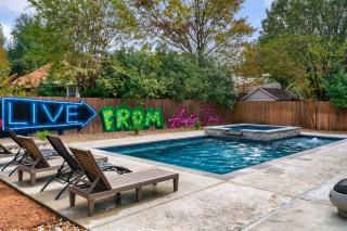 Sun Filled Home W Gorgeous Pool HotTub Gameroom - Round Rock - 3