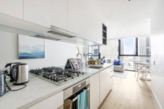 Aqua Verde - Chic City Stay near Yarra River & Crown - 7