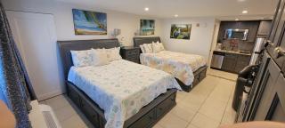 Sea Spray, Studio 114, Beach steps away! pool+WiFi - Ruskin - 0