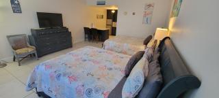 Sea Breeze, Studio 510, Beach steps away!+pool+WiFi - Ruskin - 6
