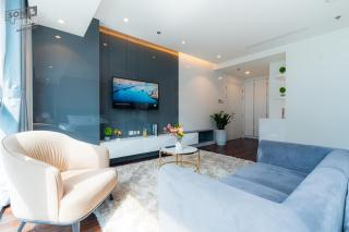 Luxury Apartments at Vincom Center with Pool & Mall - 4