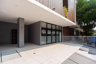 Urbanview Hotel Groovy Inn Tangerang - Buaran - 2