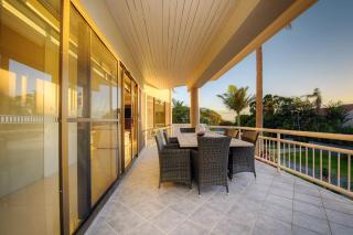 Beachside Manor - Sapphire Beach - 8
