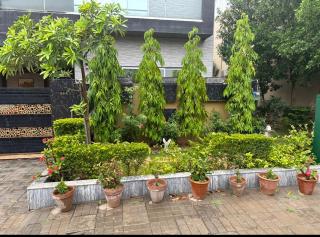 MJS Entire New Designer House, 5 BR, 13 bed, 2 living, reclining sofas, Italian kitchen, 6 bath, garage, side garden at prime location of Bahria Town, Islamabad - Rawalpindi - 7