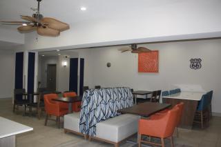 Holiday Inn Express Hotel & Suites Shamrock North by IHG - Shamrock - 1