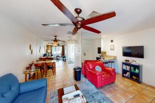 Kitschy Rich Palm Springs Permit #60096 - Palm Springs - 0
