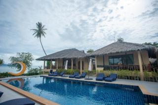 Absolute Beachfront Resort - Ban Tai - 8