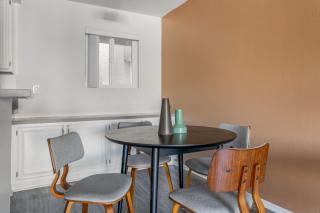 Beverly Grove 2br w gym nr malls hospital LAX-1107 - 4