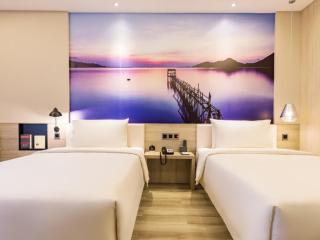 GreenTree Eastern Hotel Shenzhen Pinghu Hua'nan City Hehua Subway Station - 5