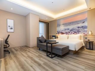 GreenTree Eastern Hotel Shenzhen Pinghu Hua'nan City Hehua Subway Station - 4