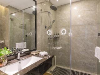 GreenTree Eastern Hotel Shenzhen Pinghu Hua'nan City Hehua Subway Station - 1