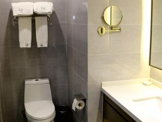 VX Hotel Lianyungang Guanyun Baichen Plaza - 6