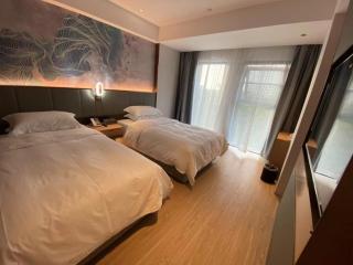 GreenTree Eastern Hotel Jiangsu Wanda Plaza Ocean University Huangguoshan - 1