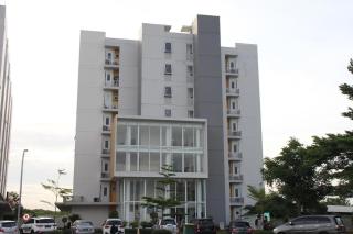 Barata Hotel Near Bandara Soekarno Hatta - 4