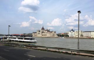 Buda Castle Serpentine Apartments - Budapest - 9