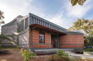 Rustica Villa By Secret Turtle 7BHK 2Pvt Pool Projector - Denkanikottai - 8
