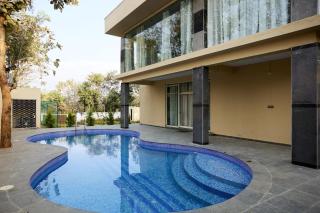 Rustica Villa By Secret Turtle 7BHK 2Pvt Pool Projector - Denkanikottai - 7