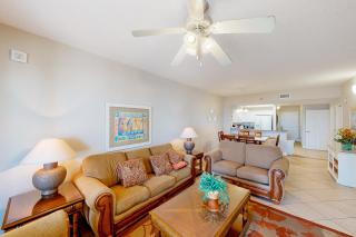 Ariel Dunes I 609 - 8
