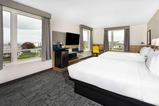 Microtel Inn & Suites by Wyndham Summerside - Summerside - 1