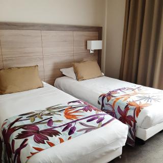 Logis Hotel Relais Saint Jacques - Châteauroux - Déols - 4