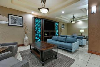 Baymont Inn & Suites by Wyndham Glen Rose - Glen Rose - 5