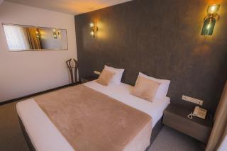 Cascade Hotel - Ereván - 7