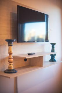 APARTAMENTO CENTRiCO 2 DORMITORIOS AMPLIO BALCON CON OPCION COCHERA - Neuquén - 6