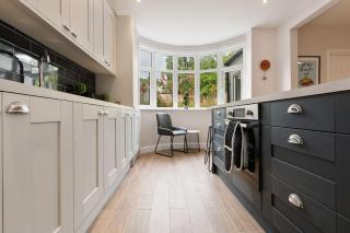 Home away from home - Sheffield - 7