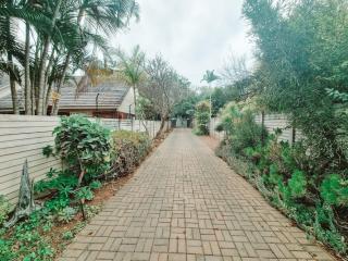 Four Seasons Guesthouse - Hardekool 7 - Lephalale - 7