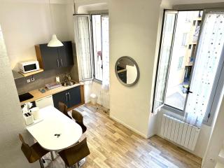 Studio mezzanine sur le port - 1