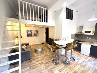 Studio mezzanine sur le port - 0