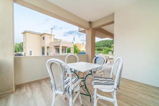 The Mountain Villa - - 9