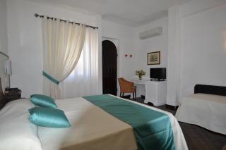 Hotel Cala di Mola - Porto Azzurro - 3
