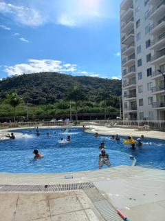 Apartamento Agualina Orange con vista a la piscina - Girardot - 0
