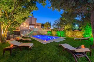 Villa Small Paradise with Pool & Jacuzzi "Complete Privacy" - Ialysos - 3