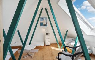 Awesome Apartment In Hvide Sande - Bjerregård - 9