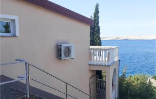 Cozy Apartment In Baric Draga - 4