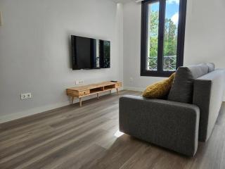 1A105 Precioso apartamento en zona exclusiva - Gijón - 1