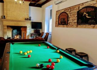 Gite à la ferme avec cheminée, billard, Baby-foot, boulodrome, aire de jeux, piscine chauffée - 7