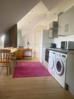 Cosy attic flat with views - Londra - 9