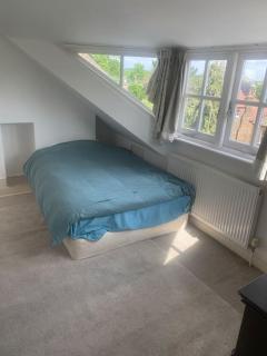 Cosy attic flat with views - Londra - 3