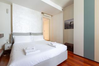 Cosy Two Bedroom Apartment Close To Navigli - Milan - 3