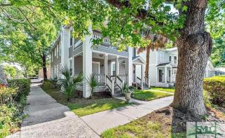 Southern Charm at its Best near South Historic District - 3