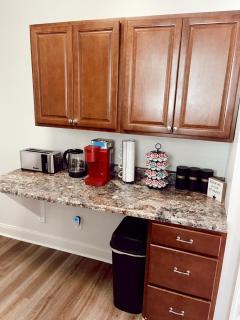Southern Charm at its Best near South Historic District - Savannah - 1