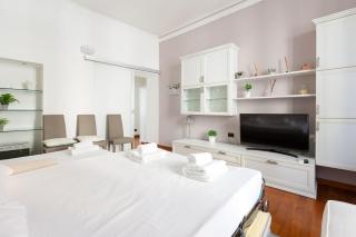 Roomy Apartment x5 - 850 m far from Famagosta MM2 - Mailand - 1