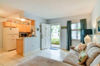 Less Than Half-Mi to St Pete Beach Condo with Pool! - St Pete Beach - 7