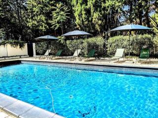 Gite à la ferme avec piscine ou jacuzzi privé billard - Floure - 9