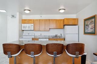 Tower 1 Suite 3007 condo - 4